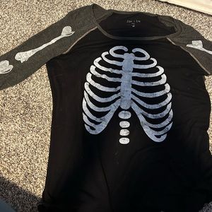 Skeleton baseball tee women’s